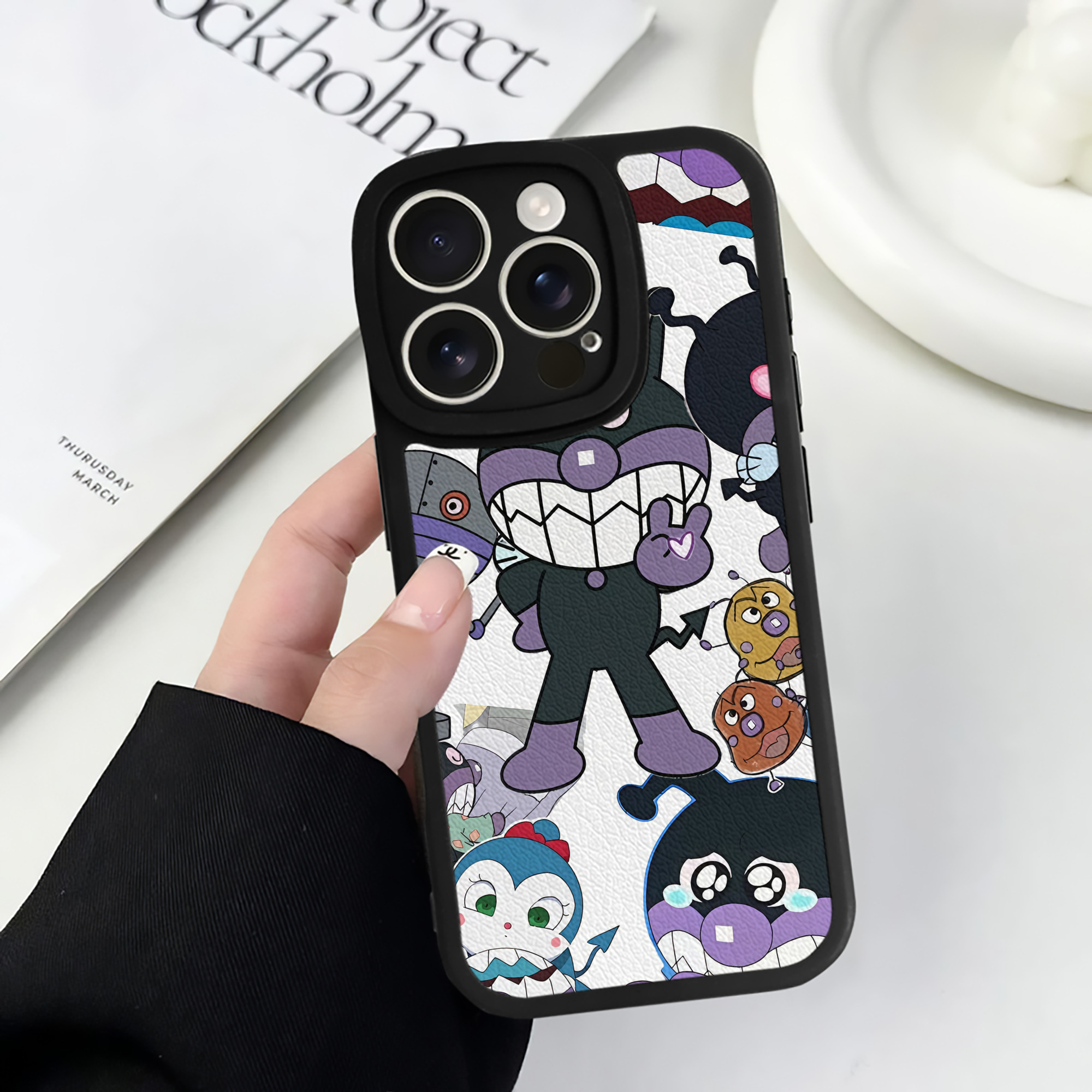 （画像用） アンパンマン Anpanman 【iPhone 16シリーズ対応】シリコンスマホケース（レザー調） 材質：シリコン